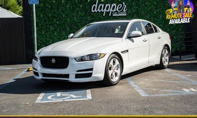 2018 Jaguar XE