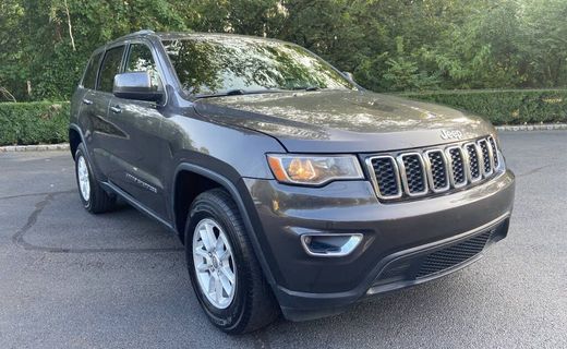 2020 Jeep Grand Cherokee Laredo