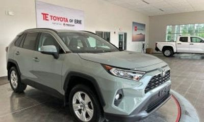 2020 Toyota RAV4 XLE