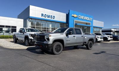 2026 Chevrolet Silverado HD LT