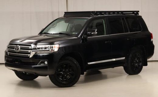 2016 Toyota Land Cruiser