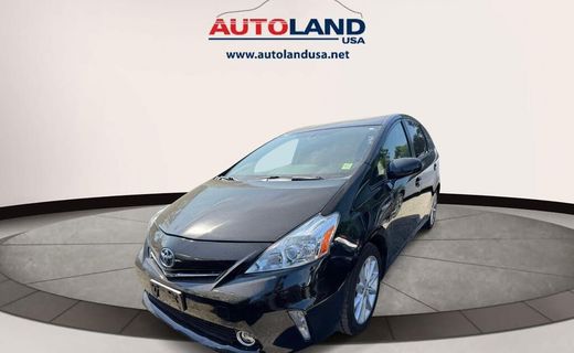 2014 Toyota Prius V TWO
