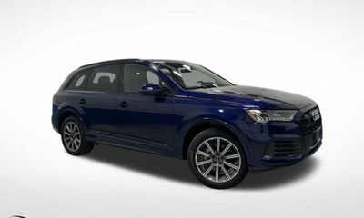 2023 Audi Q7 Quattro Premium Plus