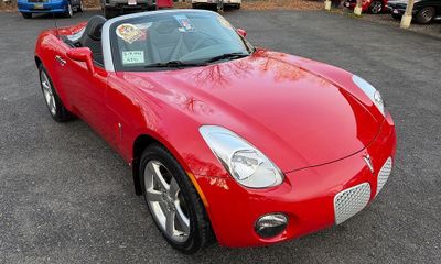 2006 Pontiac Solstice Convertible