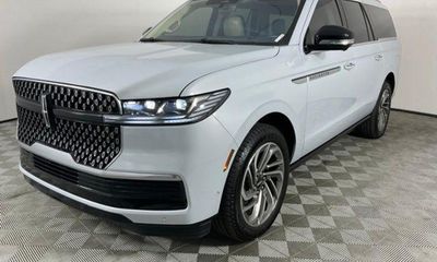 2025 Lincoln Navigator L Reserve