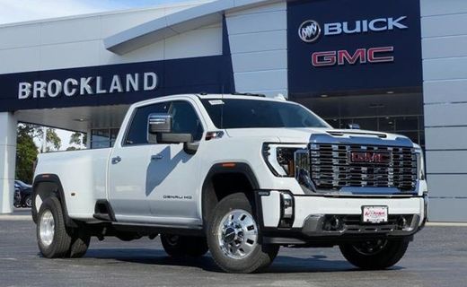 2025 GMC Sierra HD Denali