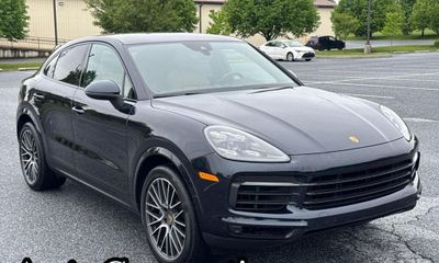 2021 Porsche Cayenne Coupe