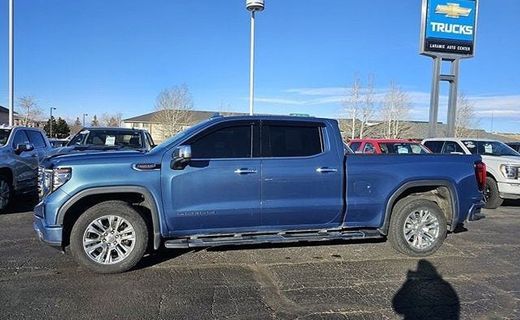 2024 GMC Sierra Denali