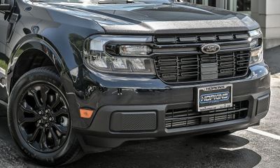 2023 Ford Maverick XL XLT Lariat