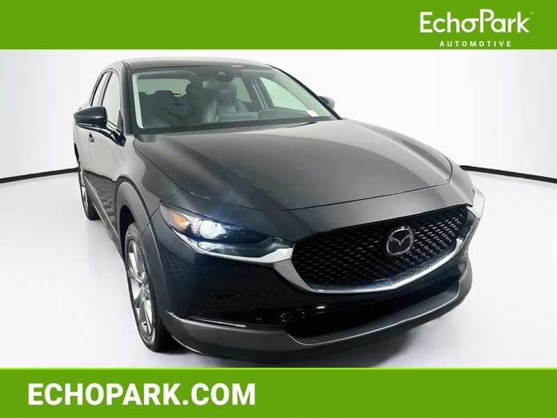 2022 Mazda CX-30 — a typically priced live listing