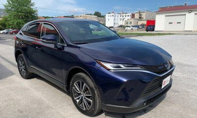 2023 Toyota Venza XLE