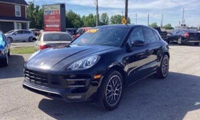 2018 Porsche Macan Turbo With Performance