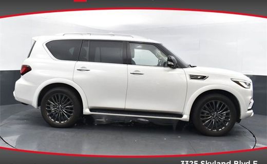 2023 Infiniti QX80 Base