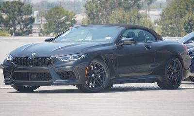 2025 BMW M8 Competition