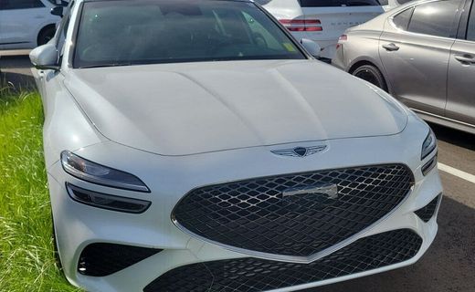 2025 Genesis G70
