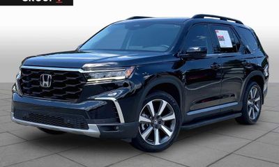 2024 Honda Pilot Touring