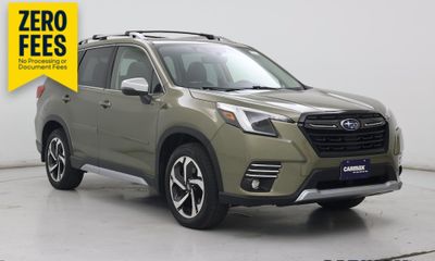 2023 Subaru Forester Touring ES Navi