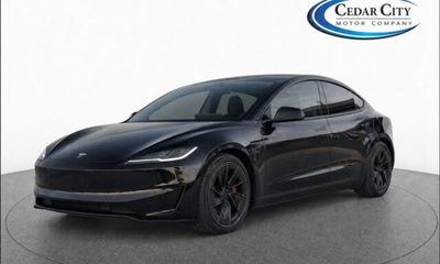 2024 Tesla Model 3 Performance