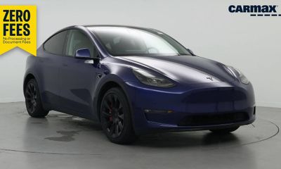 2023 Tesla Model Y Long Range