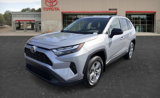 2025 Toyota RAV4 LE