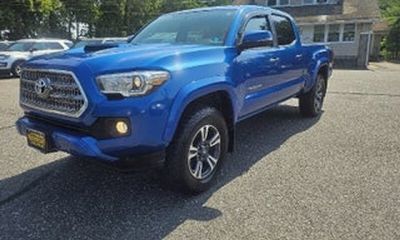 2016 Toyota Tacoma SR5 TRD OFF