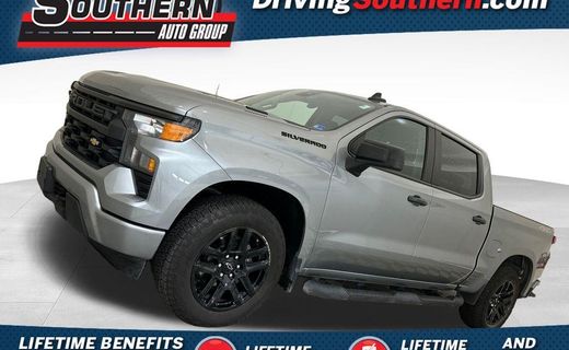 2025 Chevrolet Silverado Custom