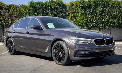 2018 BMW 530i