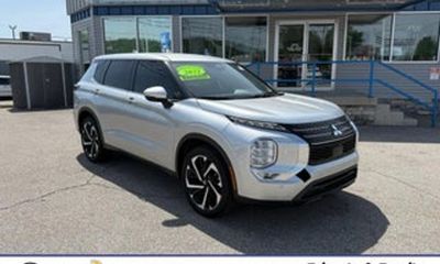 2022 Mitsubishi Outlander SE