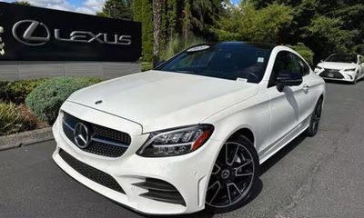 2021 Mercedes-Benz C-Class C300 4M