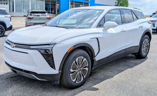 2025 Chevrolet Blazer LT
