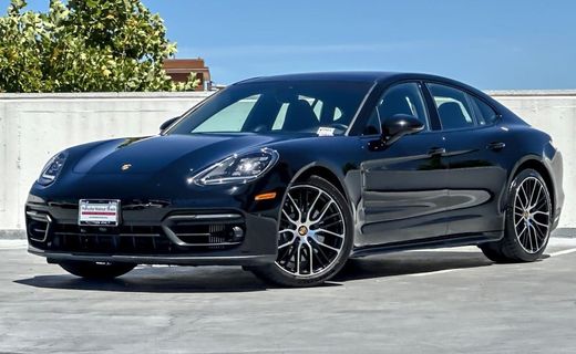 2023 Porsche Panamera 4S