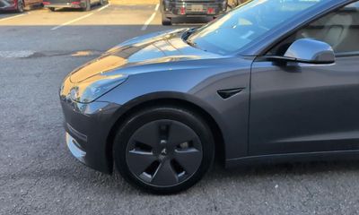 2023 Tesla Model 3 Long Range