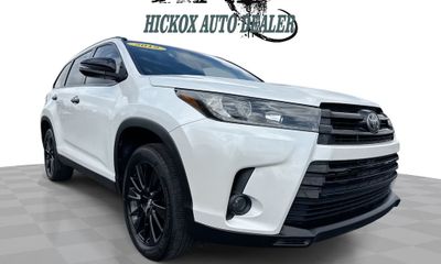 2019 Toyota Highlander SE XLE