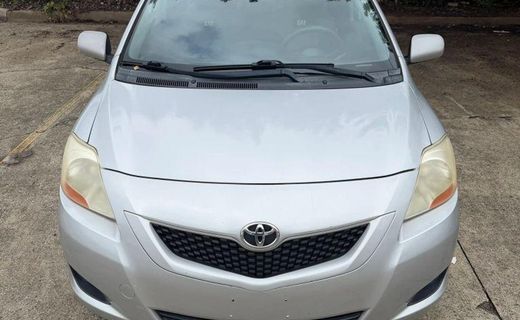 2009 Toyota Yaris
