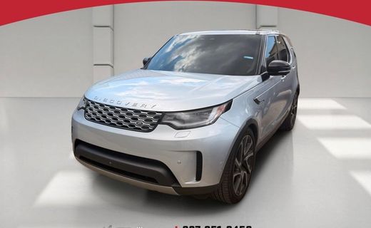 2024 Land Rover Discovery P300 S