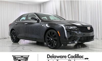 2025 Cadillac CT4 Premium Luxury