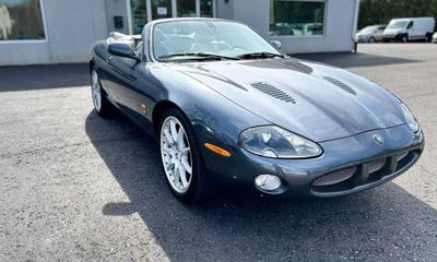 2004 Jaguar XK XKR