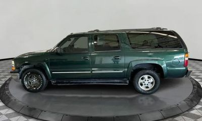 2002 Chevrolet Suburban 1500 LT