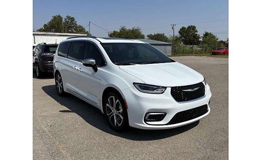 2026 Chrysler Pacifica Pinnacle