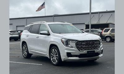 2022 GMC Terrain Denali