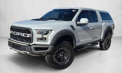 2017 Ford F-150 SuperCab Raptor