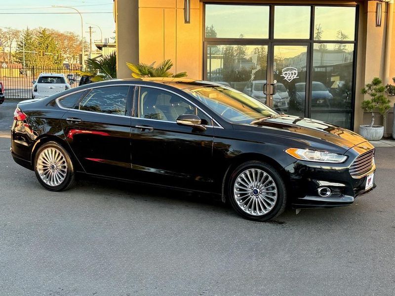 2016 Ford Fusion — a typically priced live listing
