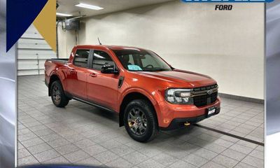 2024 Ford Maverick Lariat Tremor