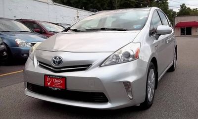 2014 Toyota Prius V Three