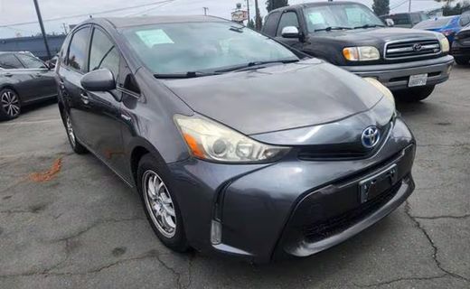 2015 Toyota Prius V Four