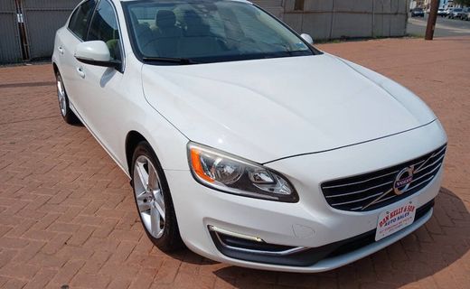 2015 Volvo S60 Premier R