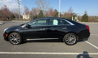 2014 Cadillac XTS Livery