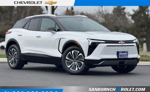 2025 Chevrolet Blazer LT