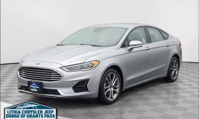2020 Ford Fusion SEL