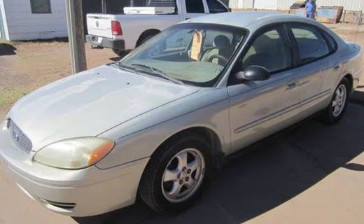 2006 Ford Taurus SE